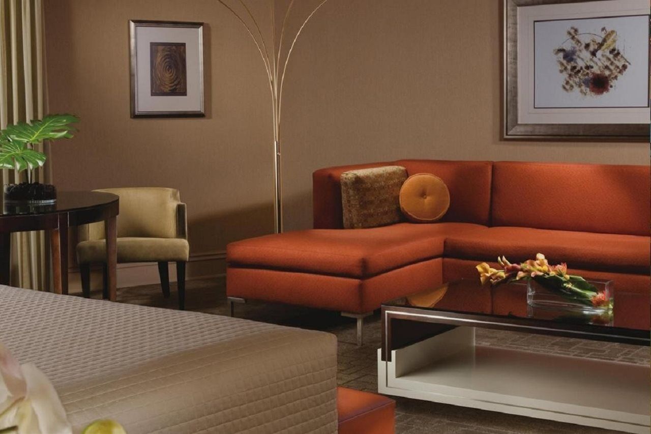 Treasure Island - Ti Las Vegas Hotel & Casino Esterno foto A living room in a hotel room